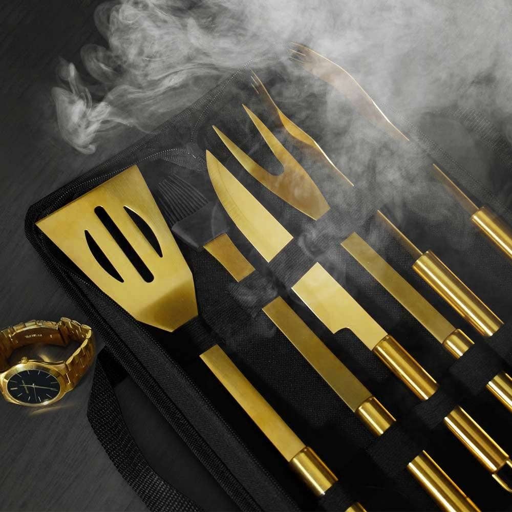 Attrezzi BBQ del milionario