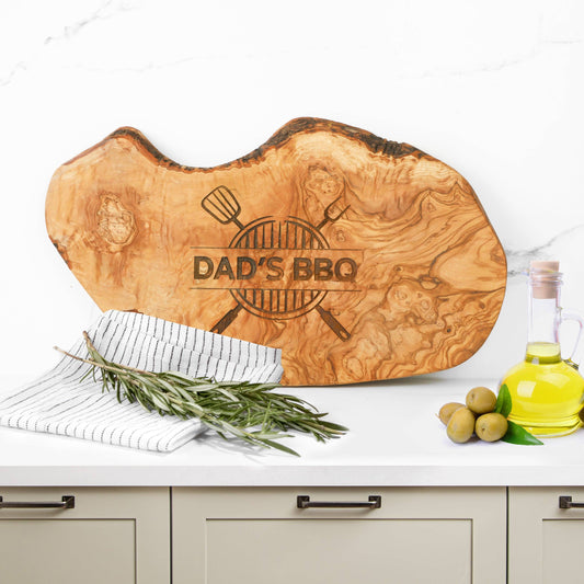 Tagliere in olivo naturale, fatto a mano e rustico
