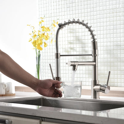 Single Lever Pull down Kitchen Faucet Brass Water Mixer Tap Sprayer with Single Hole Installation for Kitchen Sink Faucets