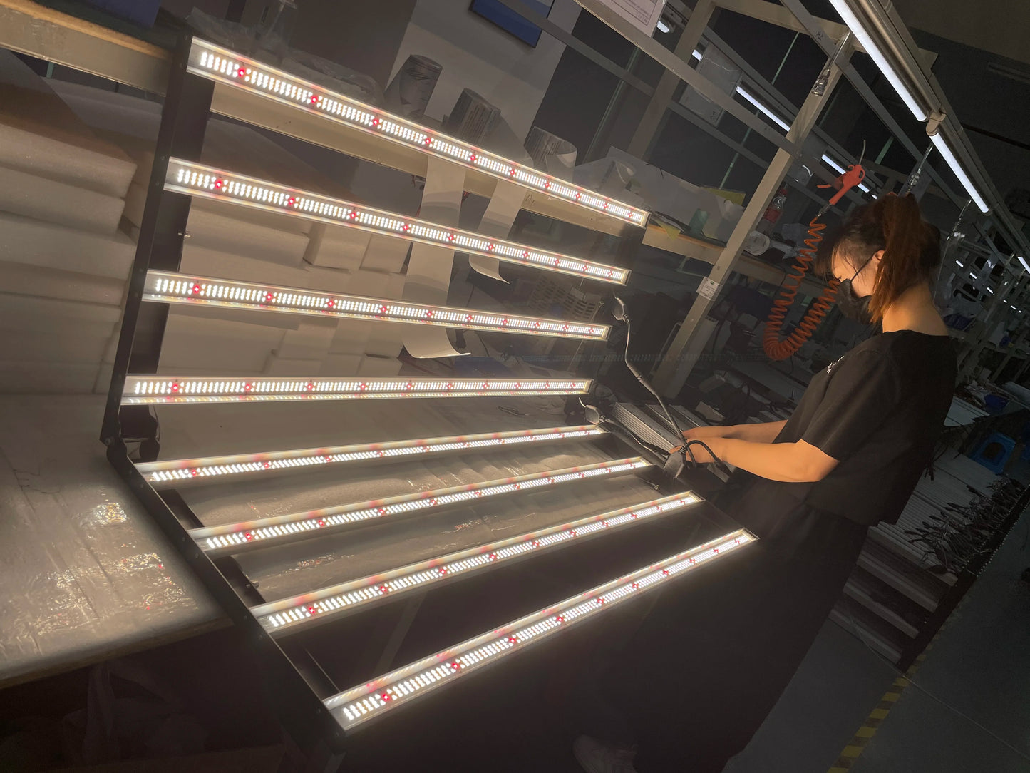 2023 Best Indoor Pro 1700e Professional Horticulture Full Spectrum 720W Led Grow Light