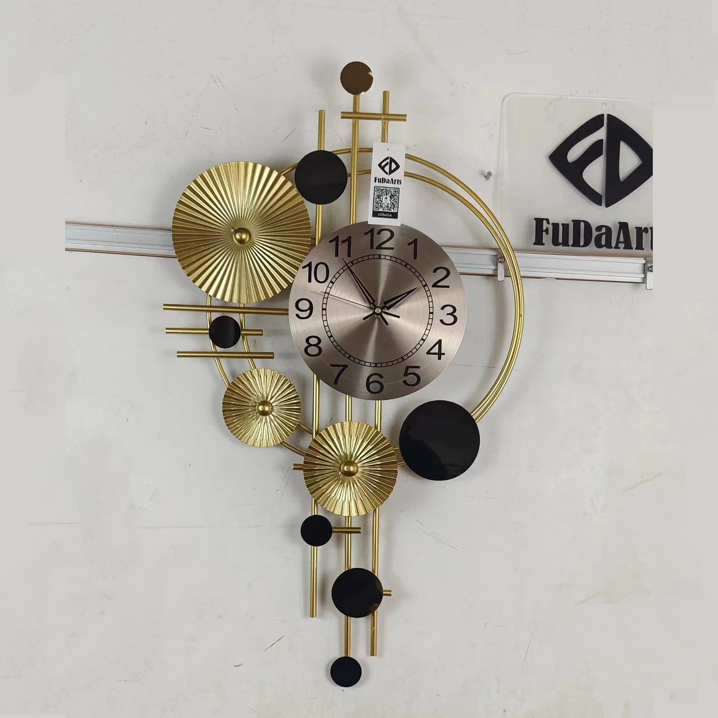 78*45 Large Dropshipping 2025 Modern Luxury Wall Hanging Decorative Metal Watch Home House Decor Living Room Quartz Silent Clock